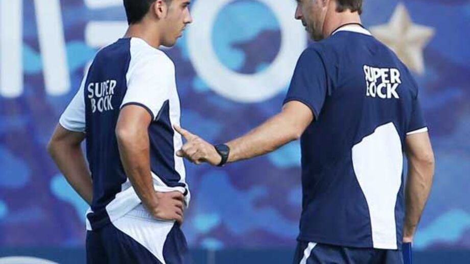 José Ángel regressa aos convocados