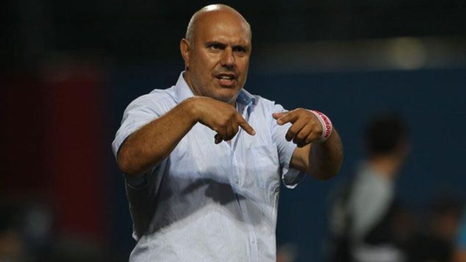 Trofense-Febres, 6-0: Anfitriões confirmam favoritismo