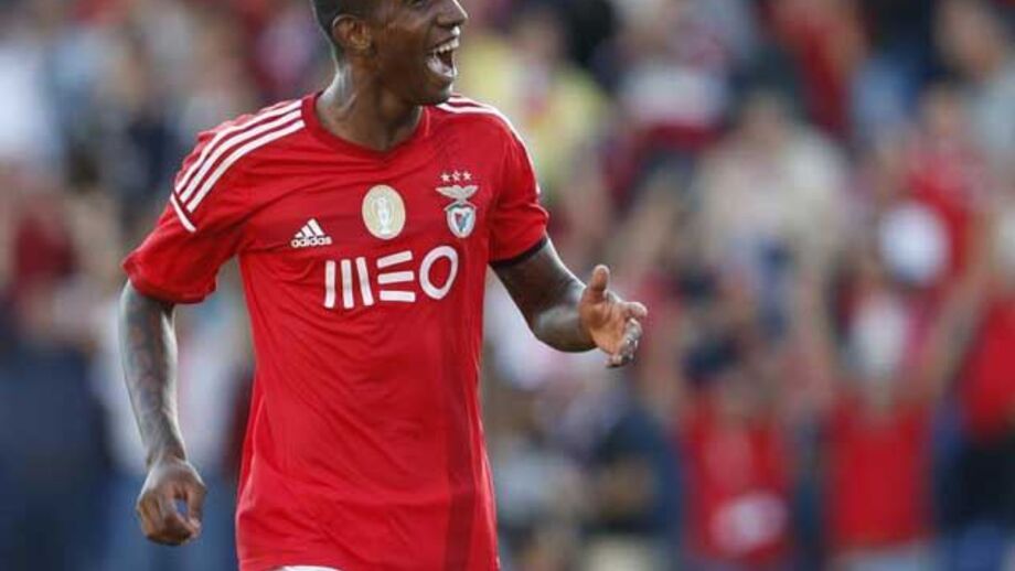 Talisca entra nos planos de Mourinho para 2015/16