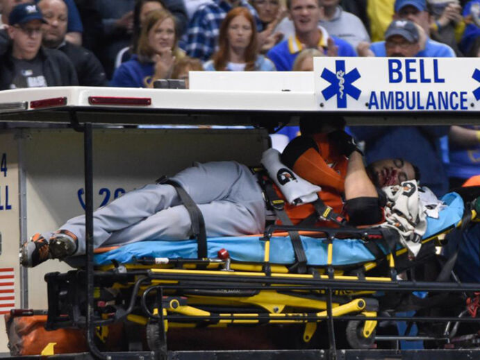 Giancarlo Stanton e um KO com bola atirada a 141 km/h