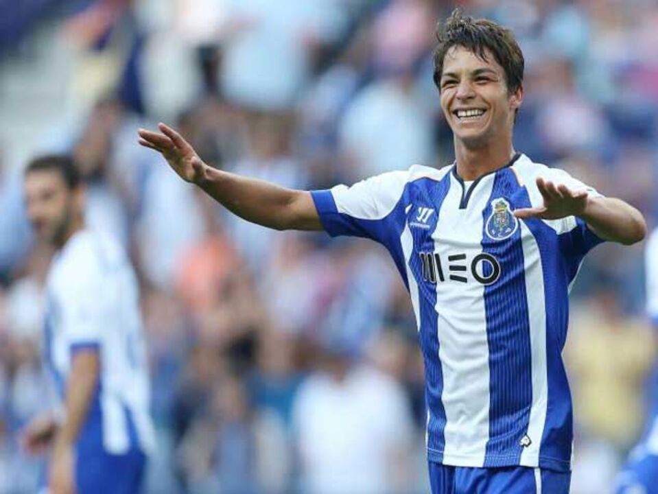 Óliver Torres de volta aos sub-21 espanhóis