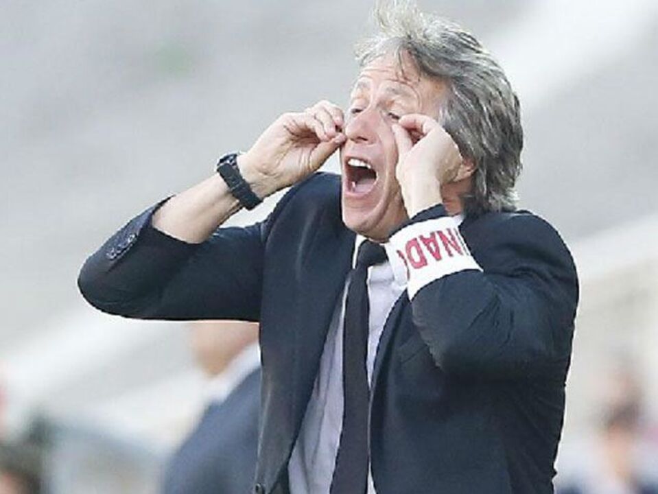 Jorge Jesus: «Se quiser criticar um árbitro critico»