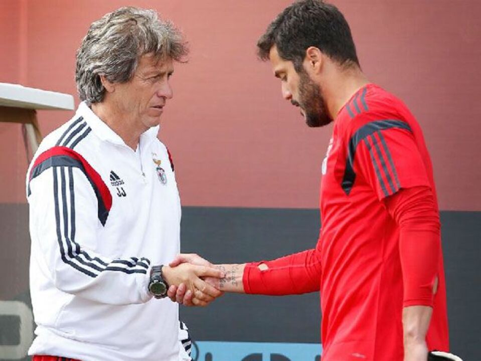 Júlio César é baixa frente ao Arouca