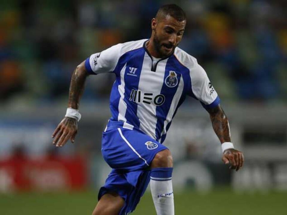 Quaresma regressa aos convocados