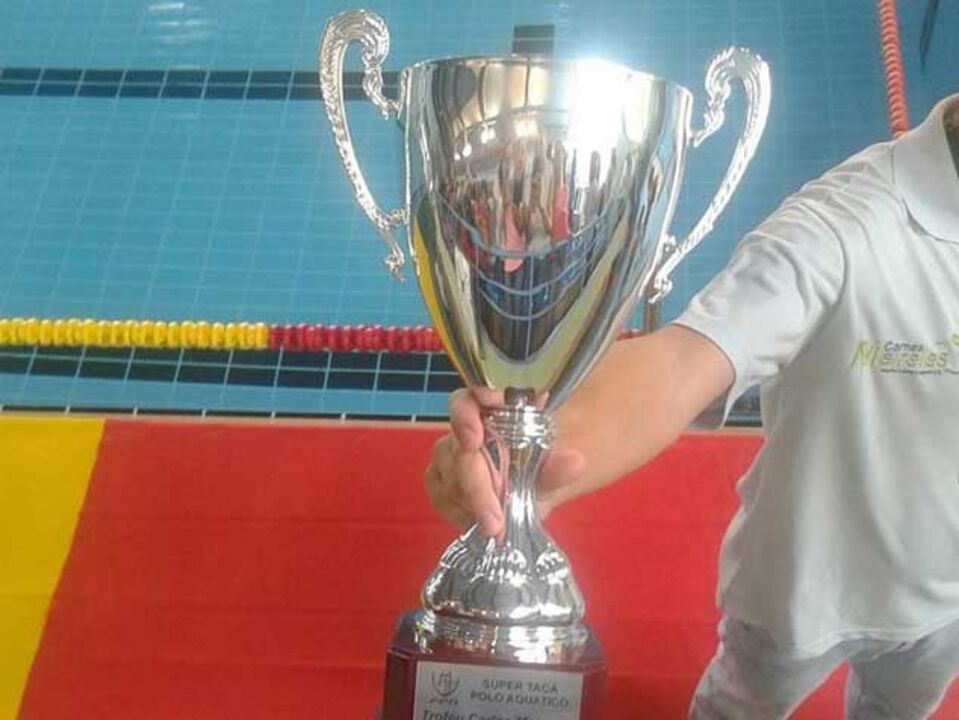 Pólo aquático: Paredes conquista Supertaça