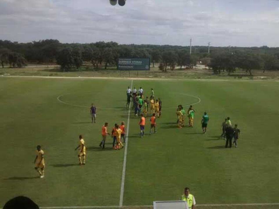 Iniciados: Sporting bate Real (2-0)