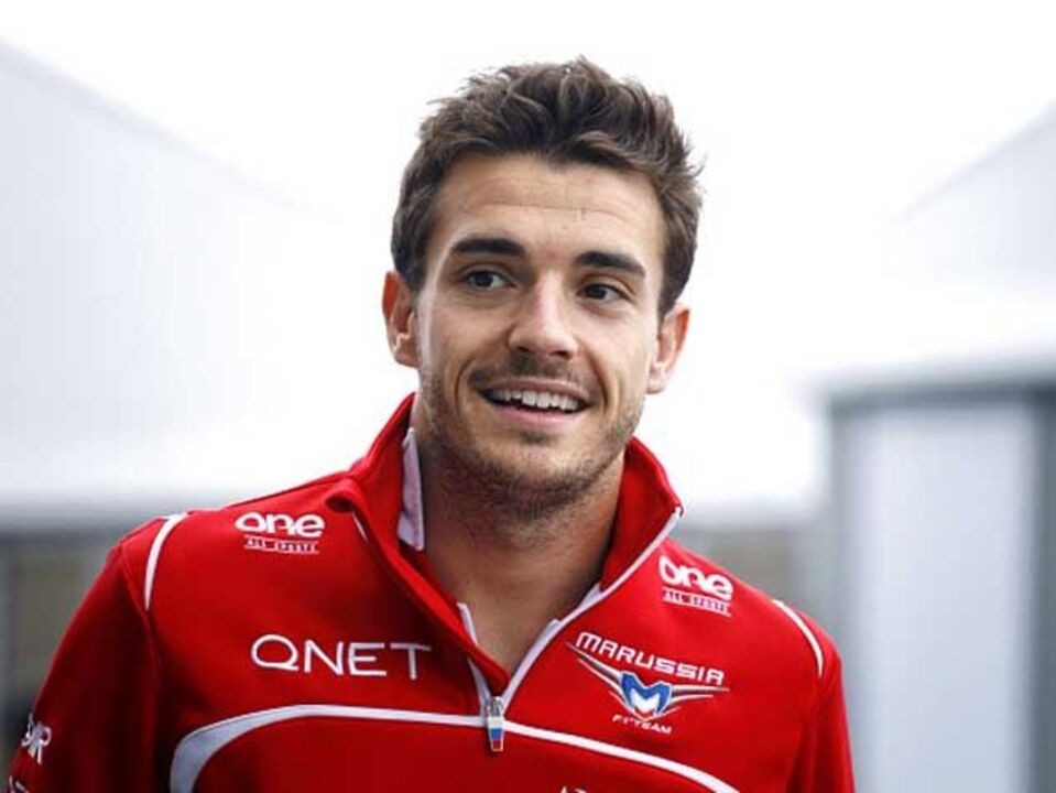 Marussia pede paciência e compreensão sobre estado do piloto Jules Bianchi