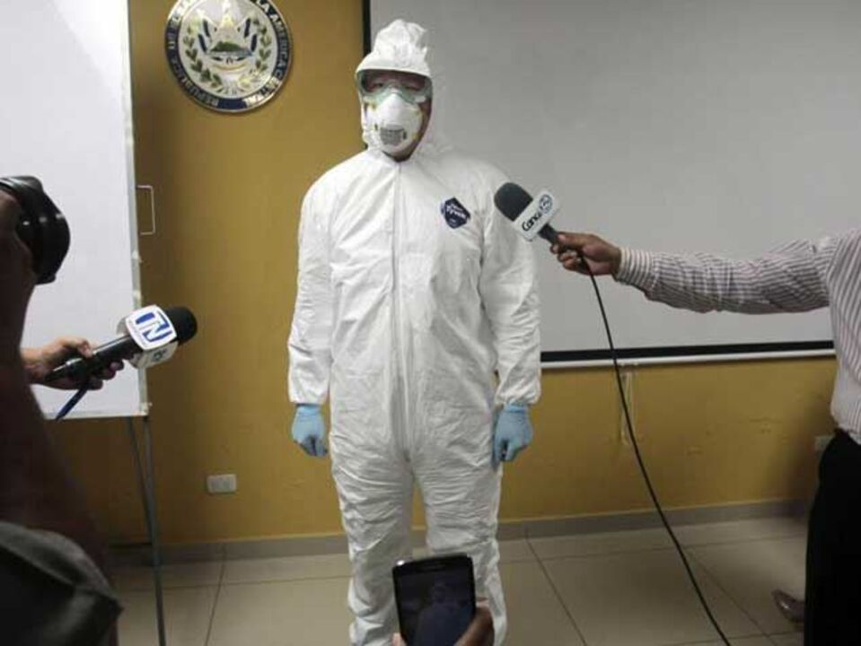 Ébola: Seleção da Serra Leoa fechada no hotel nos Camarões