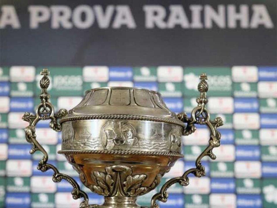 Corrida aos bilhetes na Covilhã para jogo com o Benfica