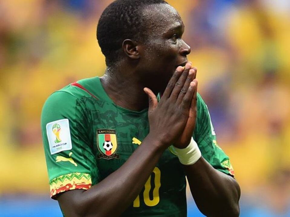 Portista Aboubakar titular no empate dos Camarões