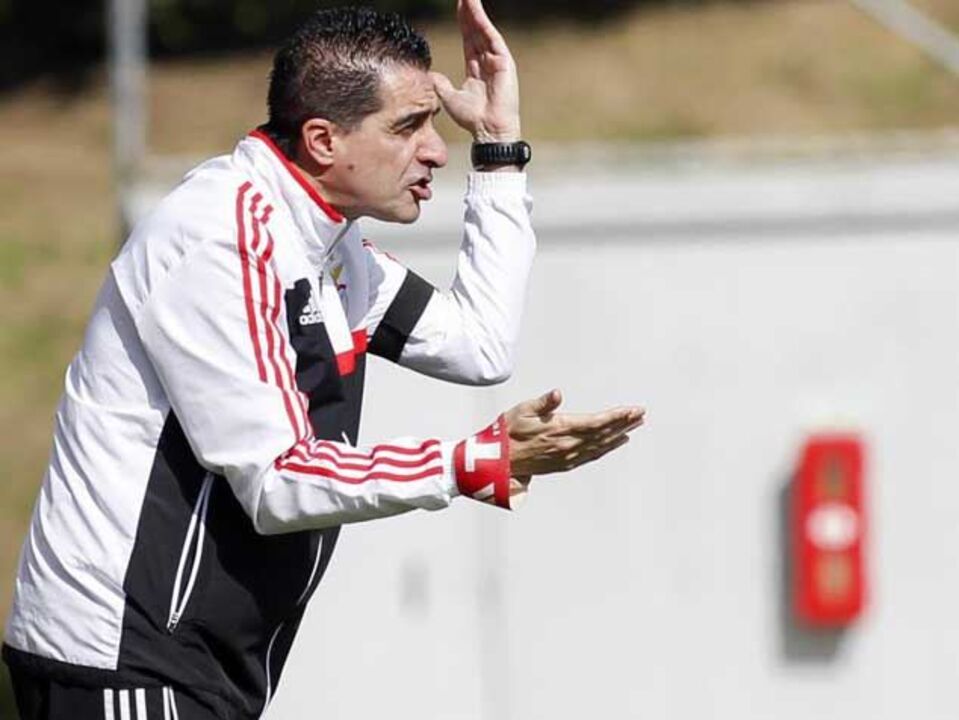 Juvenis: Benfica derrotado frente ao Sacavenense 