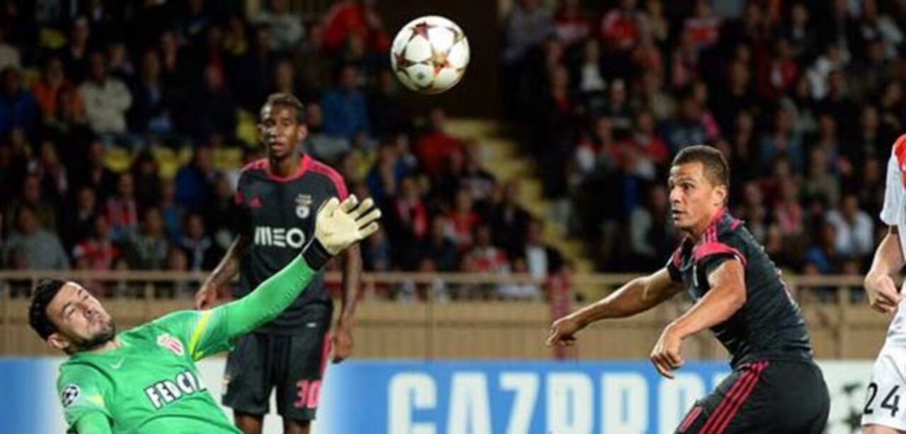 Águias obrigadas a reescrever a história