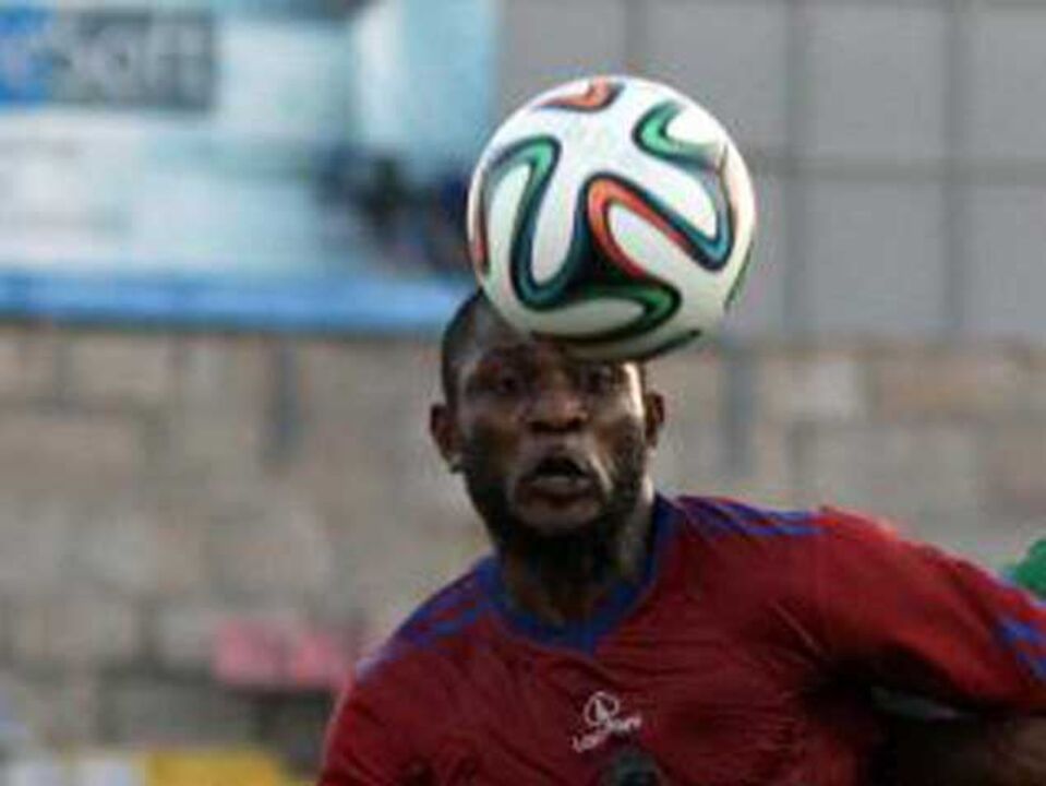 Farense-Chaves, 0-1: Jogo esteve 33 minutos interrompido