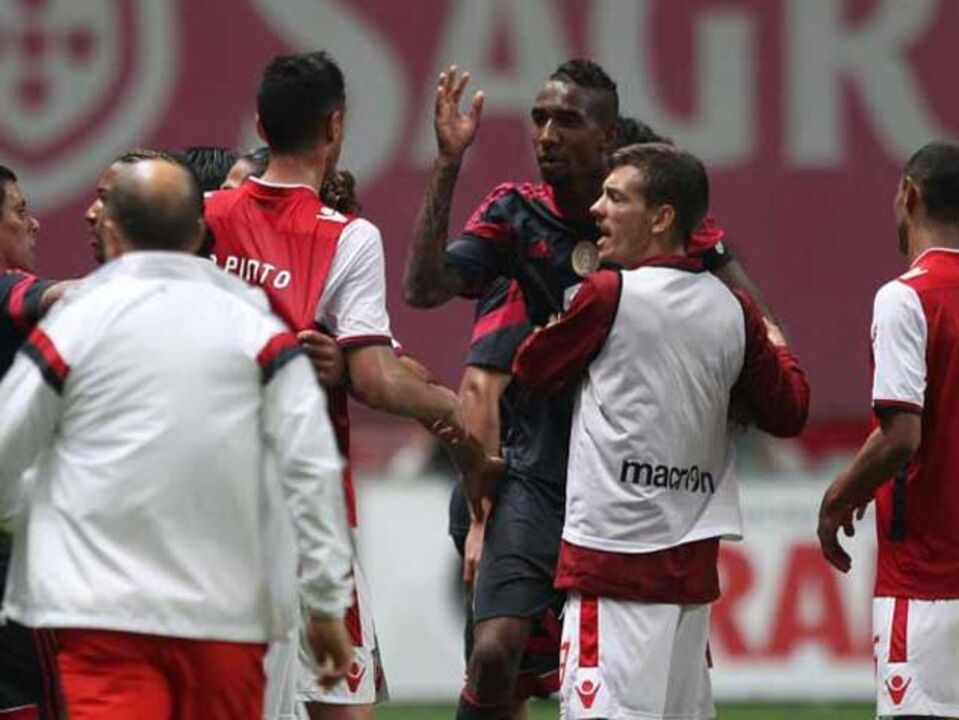 André Pinto revoltado com agressão de Talisca
