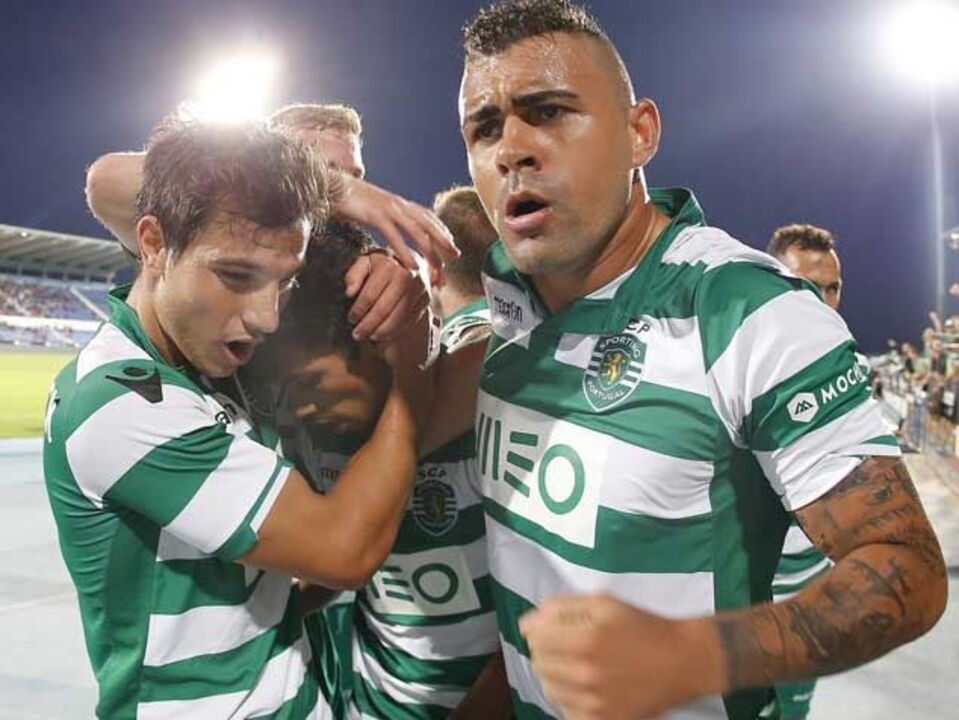 Cédric e Maurício resistem da defesa de 2013/14