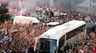 Loucura na chegada do Real Madrid ao Bernabéu