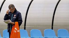 Santos perde e ganha na 