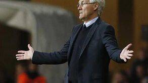 Morten Olsen: «Não tivemos sorte com o árbitro»