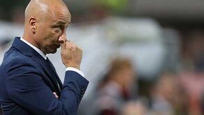 Chievo despede treinador Eugenio Corini