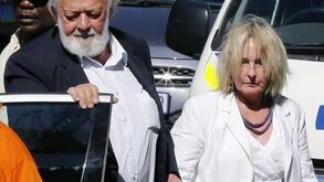 Família de Steenkamp satisfeita com pena de Pistorius