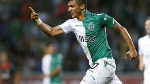 Golo de Montero acabou com os assobios