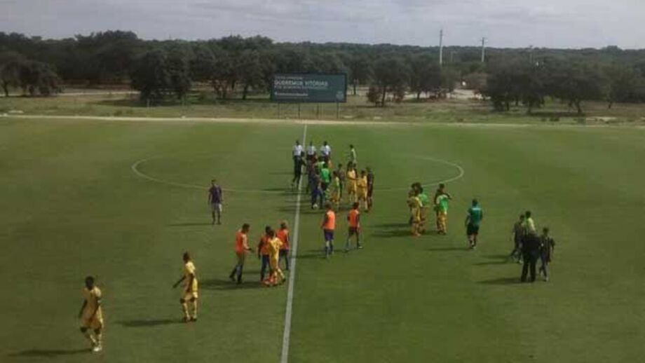 Iniciados: Sporting bate Real (2-0)