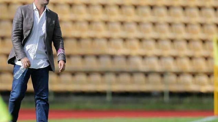Oriental-Chaves, 0-0: Jogo muito disputado a meio campo