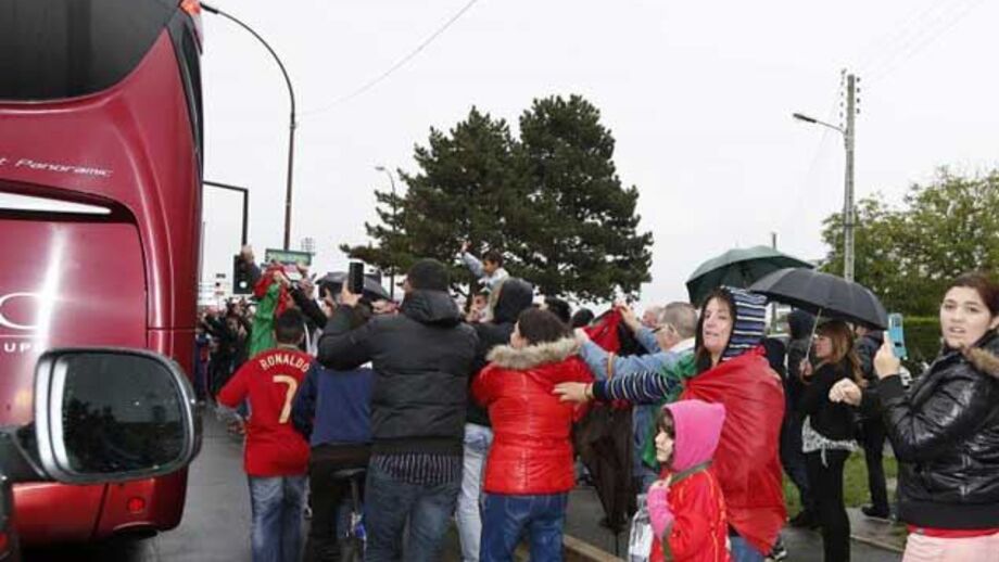 Dinamarquês invadiu autocarro