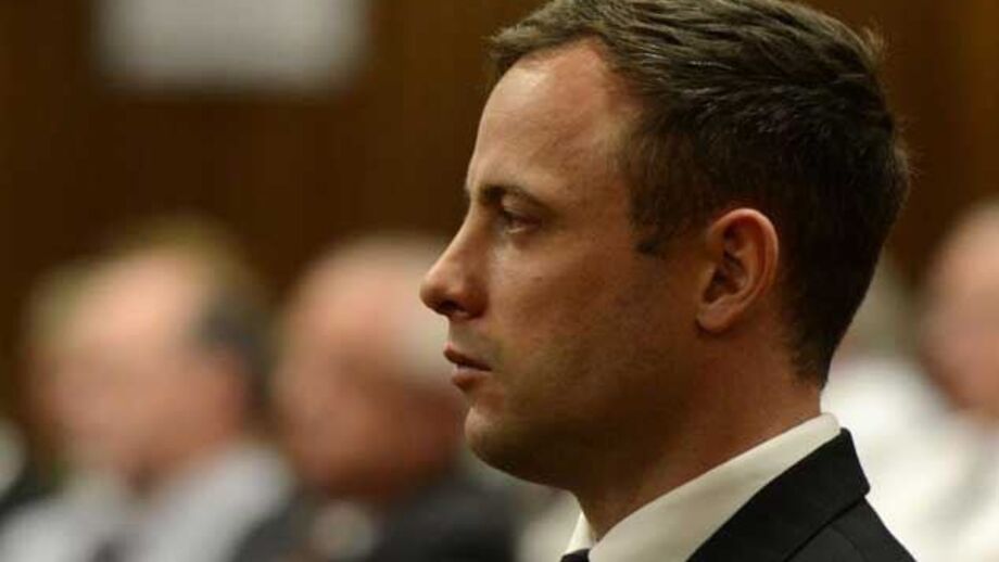 Pistorius condenado a 5 anos de prisão