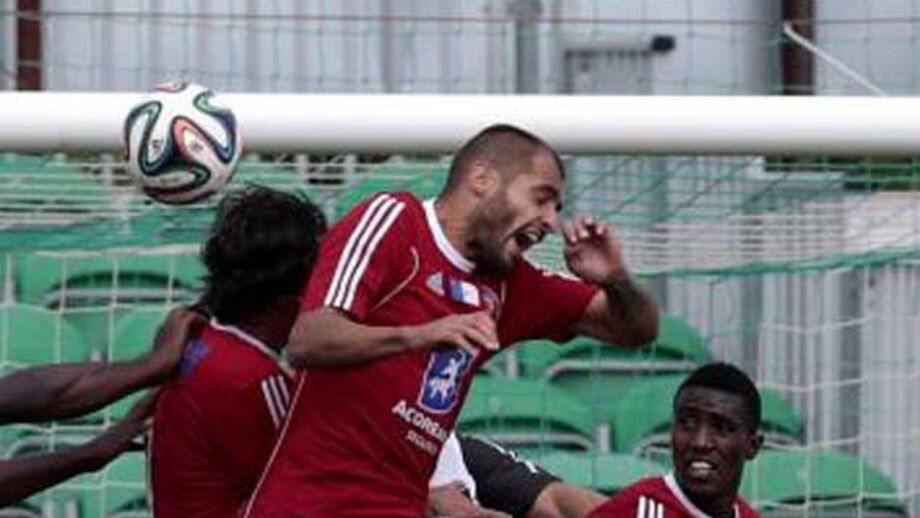 Santa Clara-Tondela, 2-2: Empate chegou na 2.ª parte