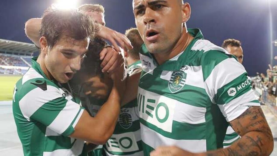 Cédric e Maurício resistem da defesa de 2013/14