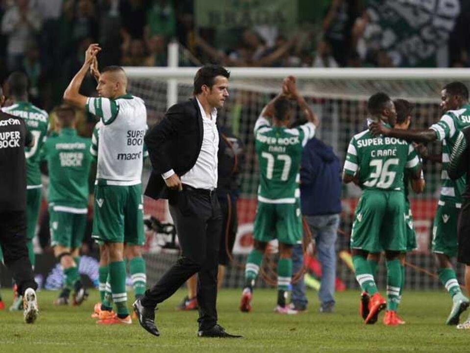 Grupo rendido à liderança de Marco Silva