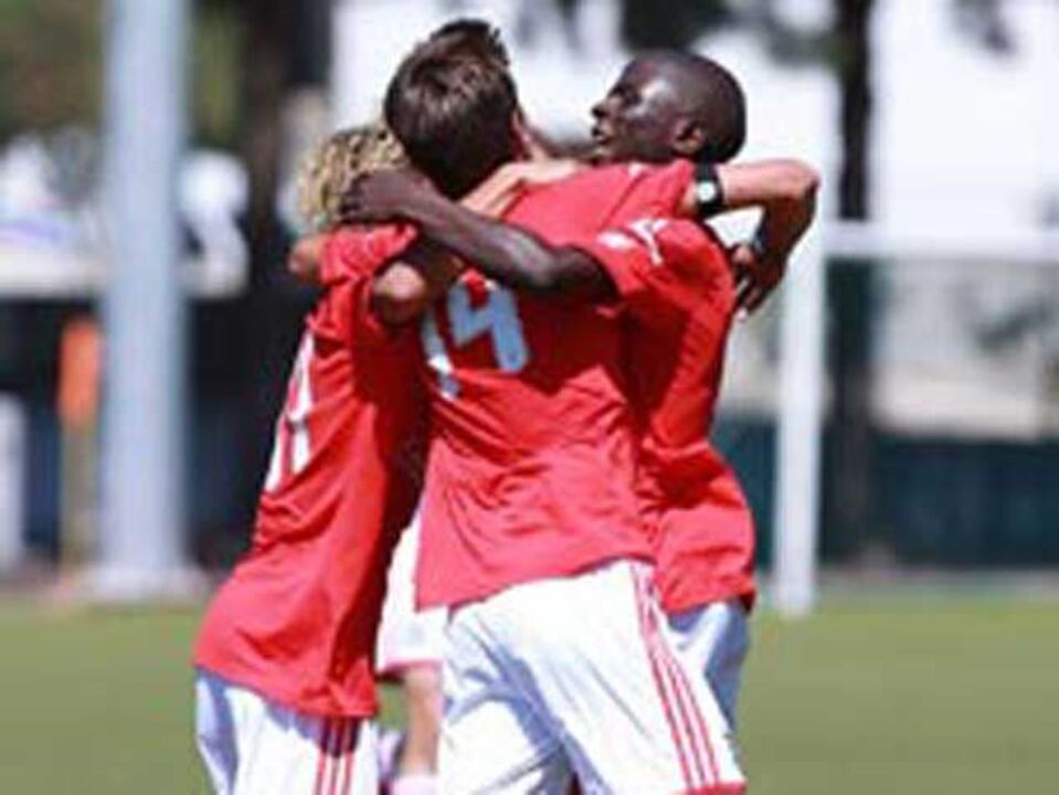 Iniciados: Benfica vence CAC Pontinha