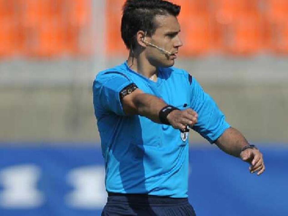 Freamunde-Olhanense, 0-2: Arbitragem polémica