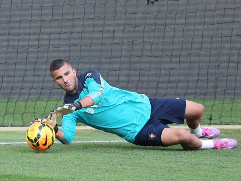 Anthony Lopes dispensado da sessão de trabalhos