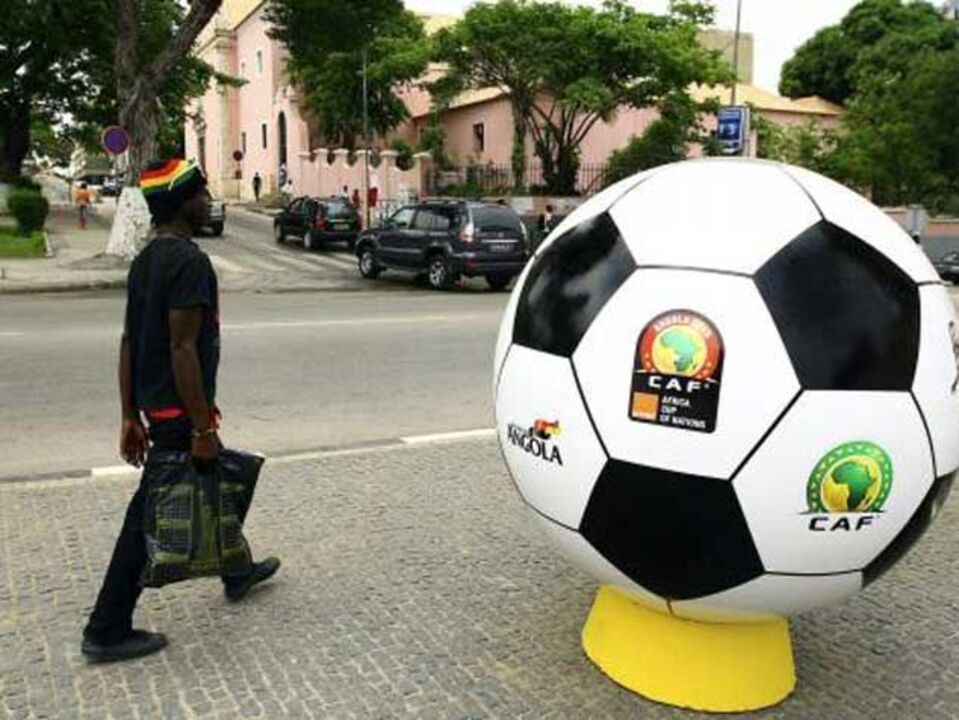 Angola e Gabão podem organizar CAN'2015