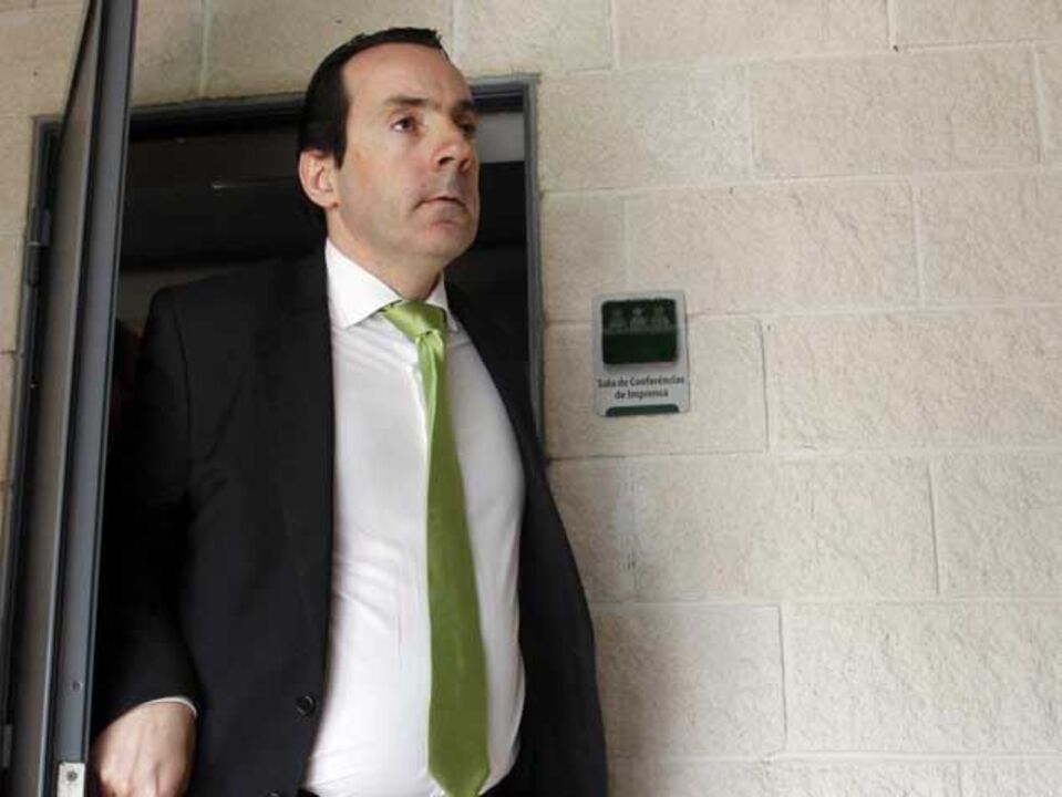 Paulo Farinha Alves: «Nenhum problema se resolve no Facebook»