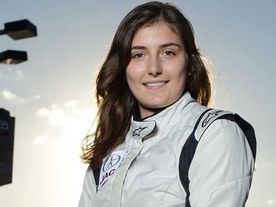 Única mulher na Fórmula 3 pronta para vencer os homens