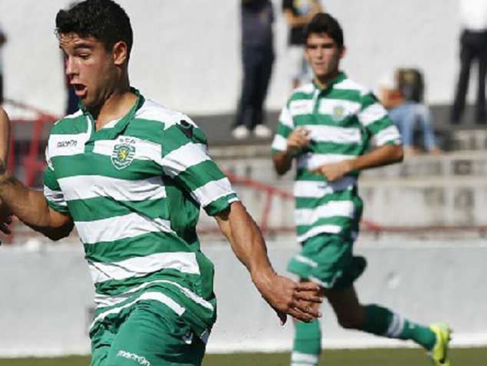 Juvenis: Sporting goleia (4-0) Real