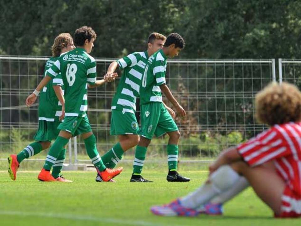 Iniciados: Sporting vence na deslocação a Oeiras