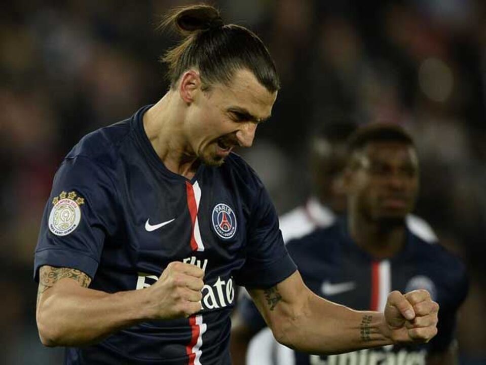 PSG vence e volta a encostar ao Marselha