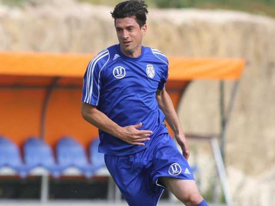 Sporting B derrotado pelo Feirense (0-2)