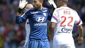 Lyon soma quinta vitória consecutiva