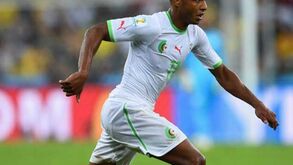 Brahimi em destaque no triunfo da Argélia