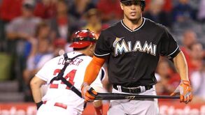Salário recorde para Giancarlo Stanton