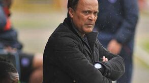 Seis vagas em aberto