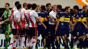 Boca Juniors-River Plate: Superclássico a zeros... com muita pancada