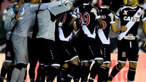 Vasco da Gama empata e garante subida ao Brasileirão