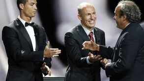 UEFA garante que Platini não tem problemas com Ronaldo