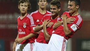 Iniciados: Benfica soma e segue em primeiro
